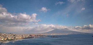 Napoli, il Vesuvio trema
