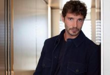 Stefano De Martino ciondolo