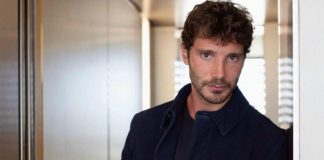 Stefano De Martino ciondolo